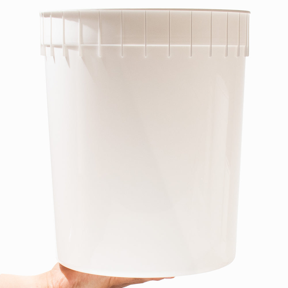 UNIQ 3 Gallon Stackable Freezer Storage Tubs (Without Lids) - 10/Case