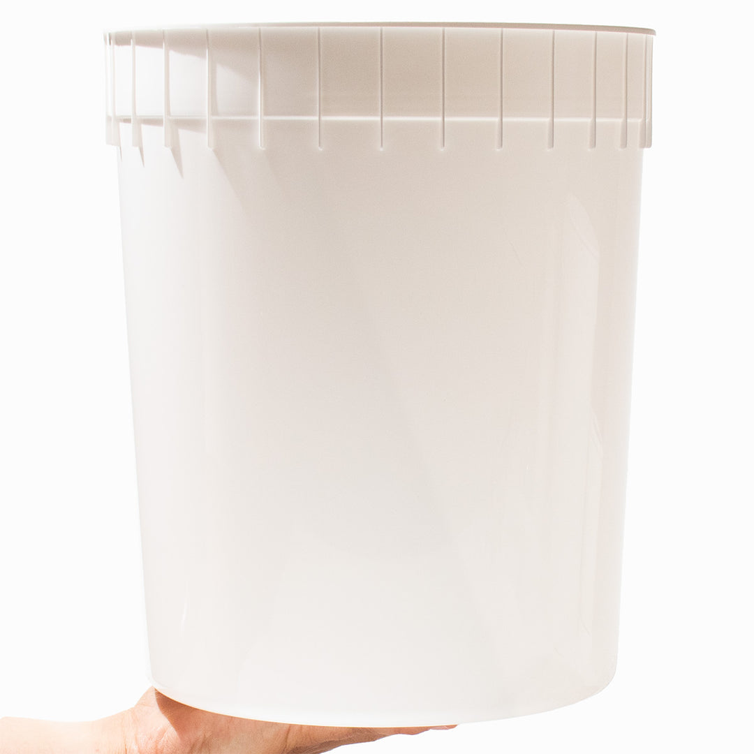 UNIQ 3 Gallon Stackable Freezer Storage Tubs (Without Lids) - 10/Case